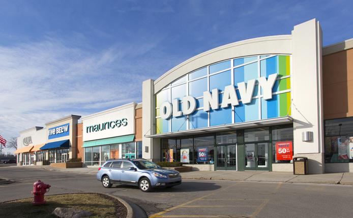 Old Navy  storefront in Brixmor retail shopping center