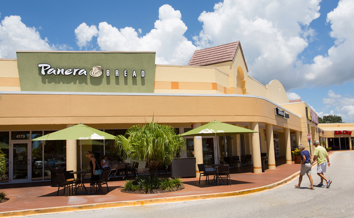 Panera Bread storefront in Brixmor retail shopping center