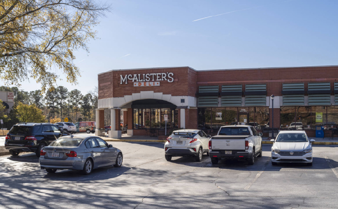 McAlister's Deli and parking lot at Kings Market