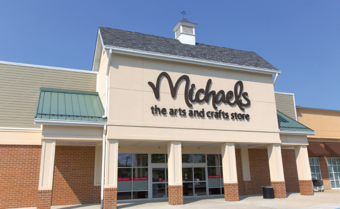 Front exterior of Michaels at Marlton Crossing on a clear day