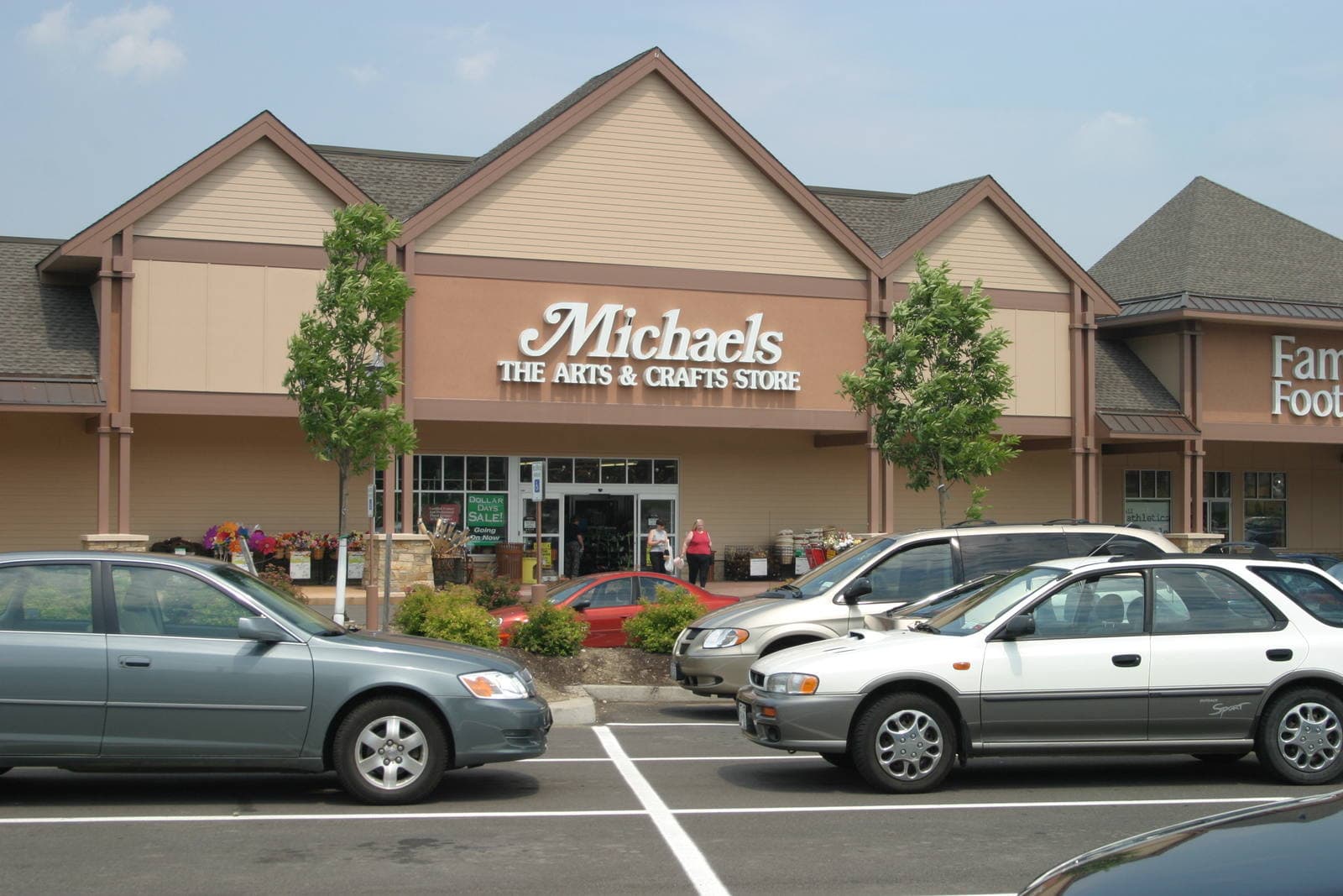 Shoppes at Vestal