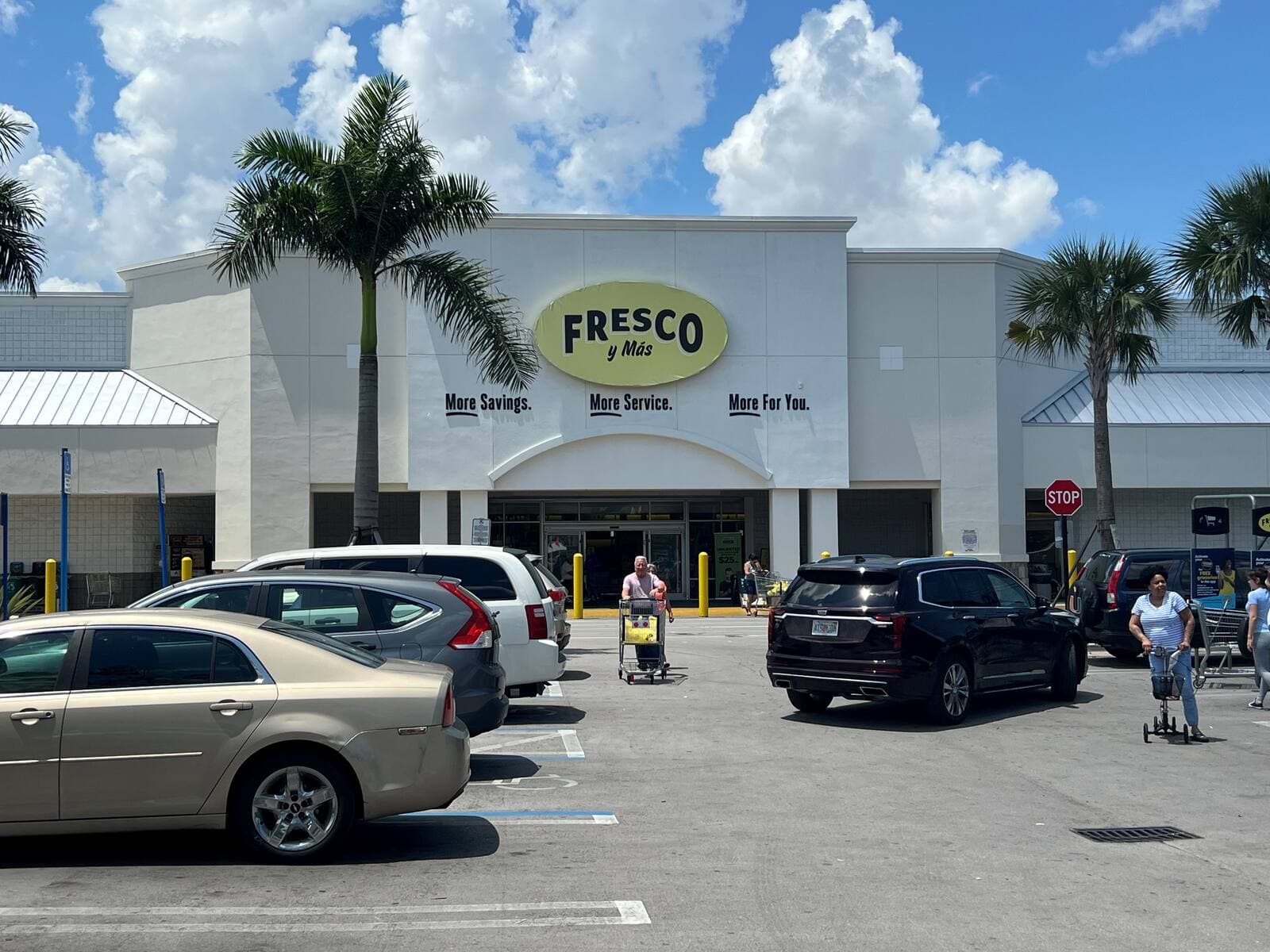 Shops at Palm Lakes