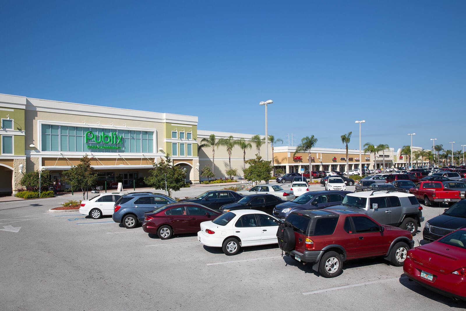 Shoppes at Tarpon