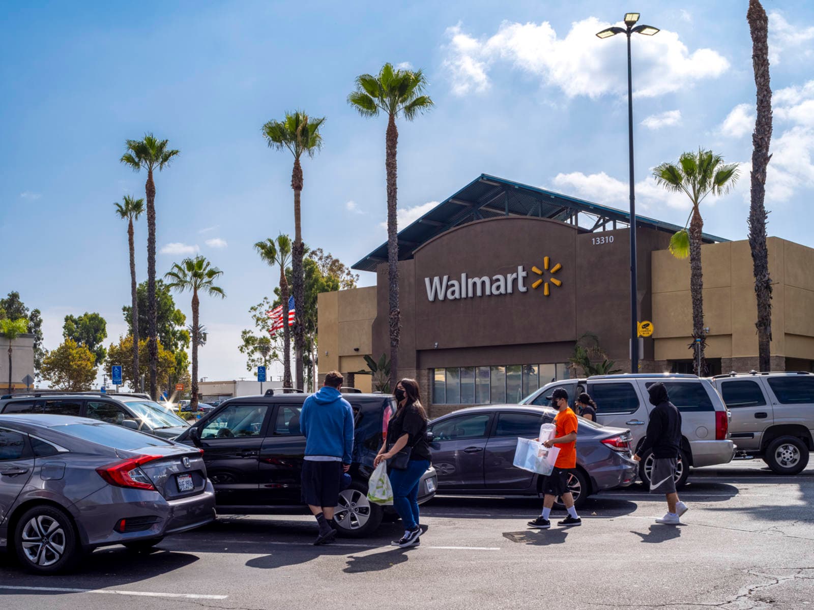 Gateway Plaza - Santa Fe Springs